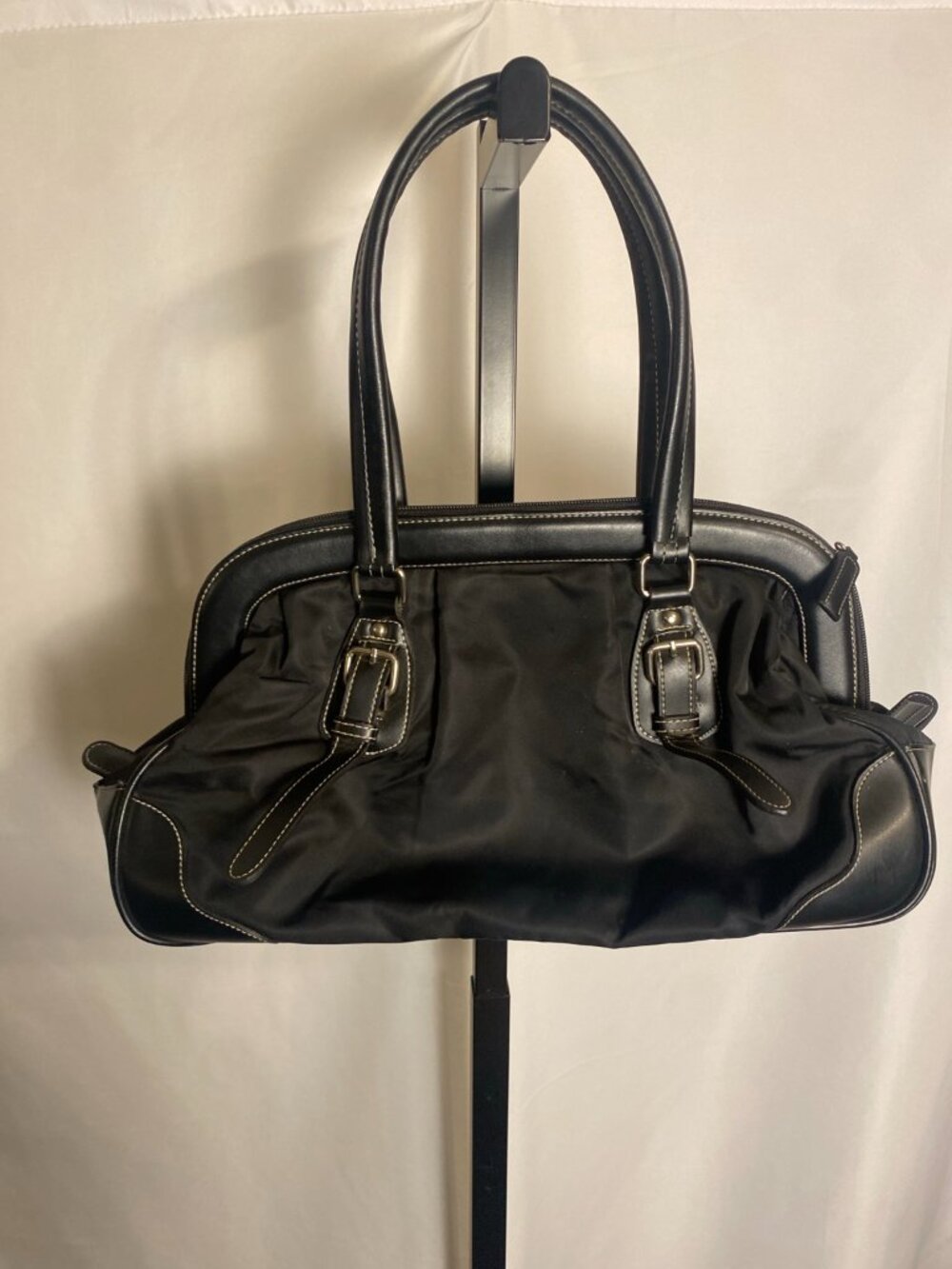 Prada Black Nylon Shoulder Bag Leather Trim Silver Logo Zip Top Handbag - Picture 4 of 9